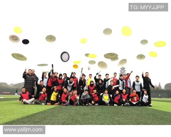 飞盘团队协作实力对决广州飞盘队荣获全国第二名佳绩